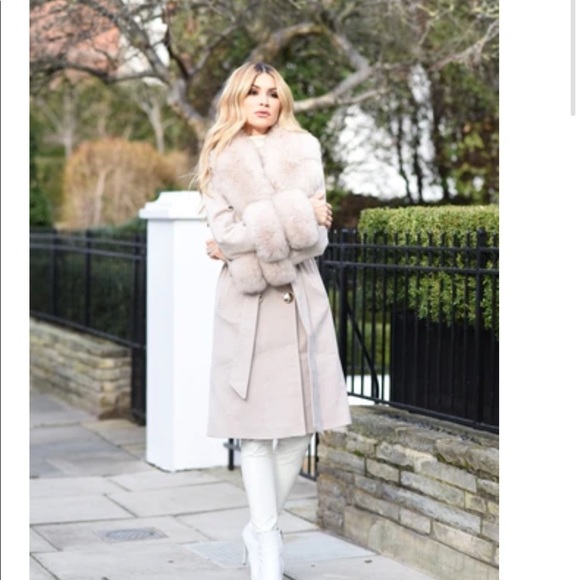 Popski London Cashmere Coat with Fur Accents - Picture 6 of 16
